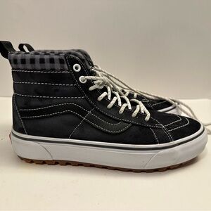 VANS SK8-Hi MTE-1 High Top Plaid Gray/White Unisex Boot Women 7.5 - Men 9.0